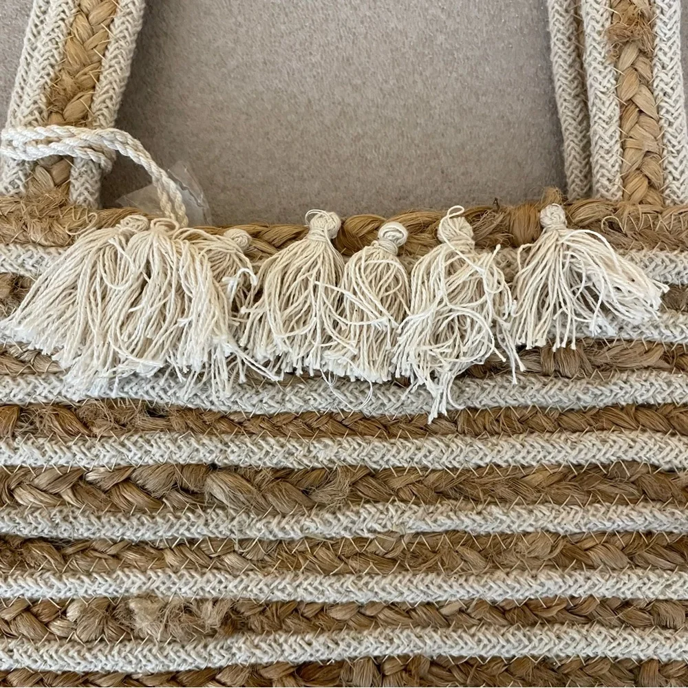 C&C California Large Striped Tassel Tote - Picture 6 of 11